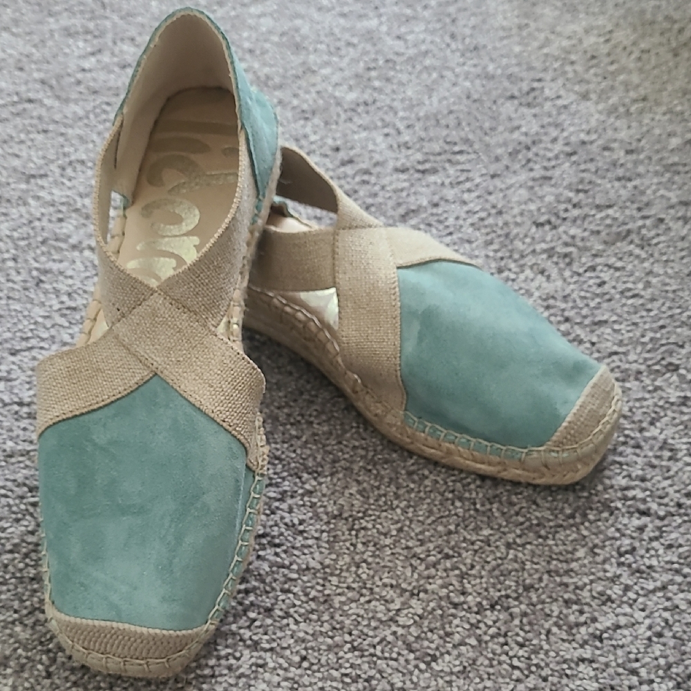 Elegant Teal and Tan Espadrilles